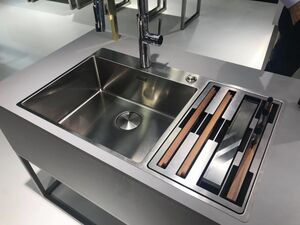 Кухонная мойка FRANKE - Box Center BWX 220-54-27 TL рабочий центр слева (127.0538.260)